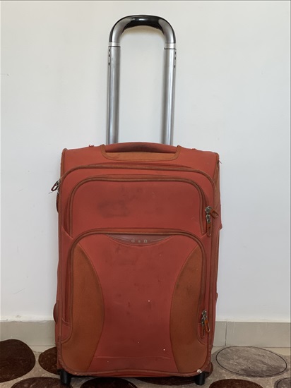 תמונה 1 ,מזוודה  למכירה בפסגת זאב  ביגוד ואביזרים  תיקים