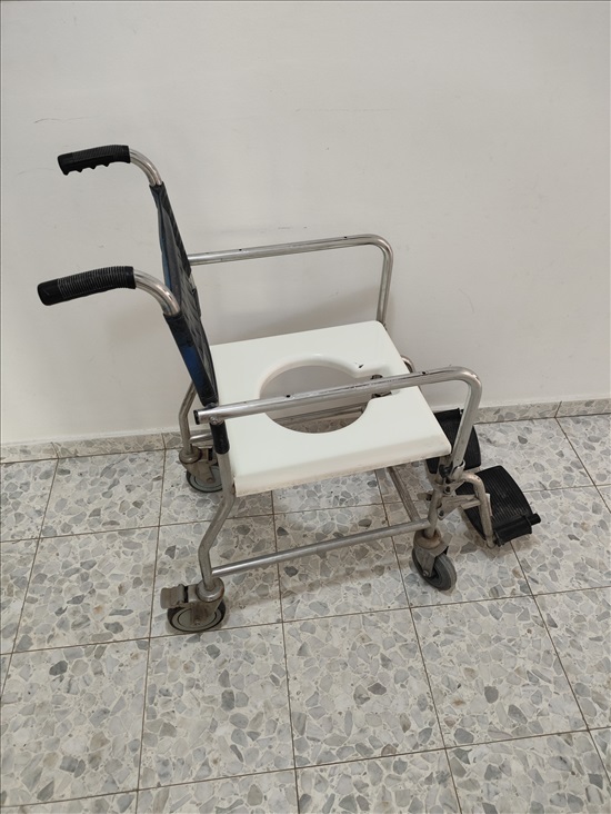 תמונה 2 ,כיסא רחצה נרוסטה איכותית  למכירה בפתחיה ציוד סיעודי/רפואי  כסא גלגלים