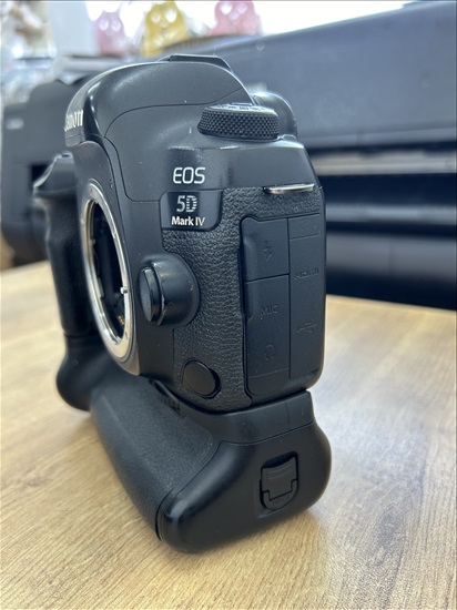 תמונה 2 ,Canon D5 mark iv למכירה בחיפה  צילום  מצלמת סטילס