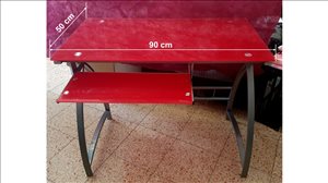 ריהוט שולחן מחשב 4 