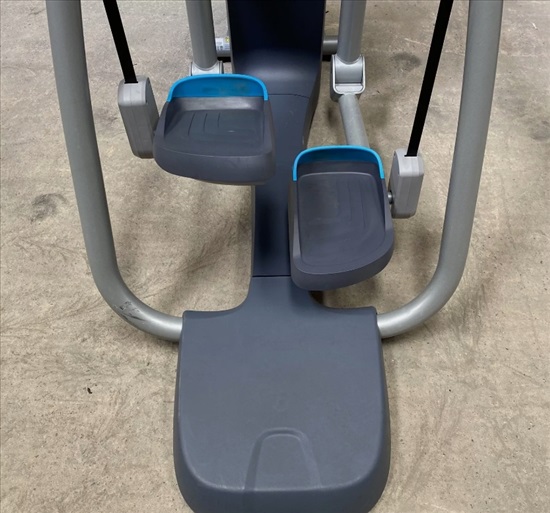 תמונה 2, Precor AMT 885 קרוס טריינר אלי למכירה באום אל-פחם | ציוד ספורט  מכשירי...