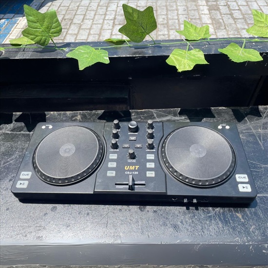 תמונה 1 ,UMT CDJ-120 פלטת דייגי למתחילי למכירה באשדוד ציוד לדיג'יי ואולפנים  קונסולה cdj
