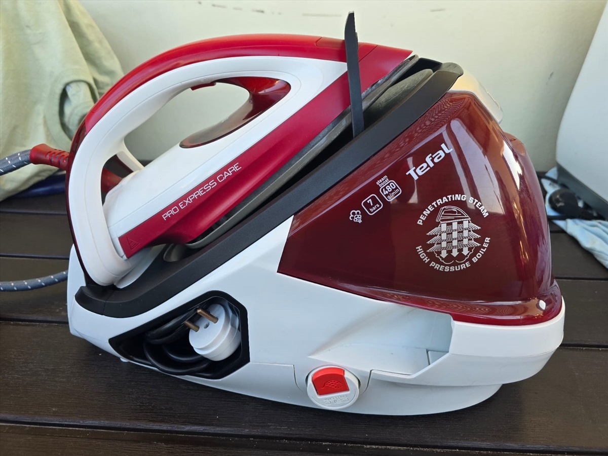 תמונה 1, מגהץ קיטור tefal gv9061  למכירה ברמת גן  | מוצרי חשמל  מגהץ