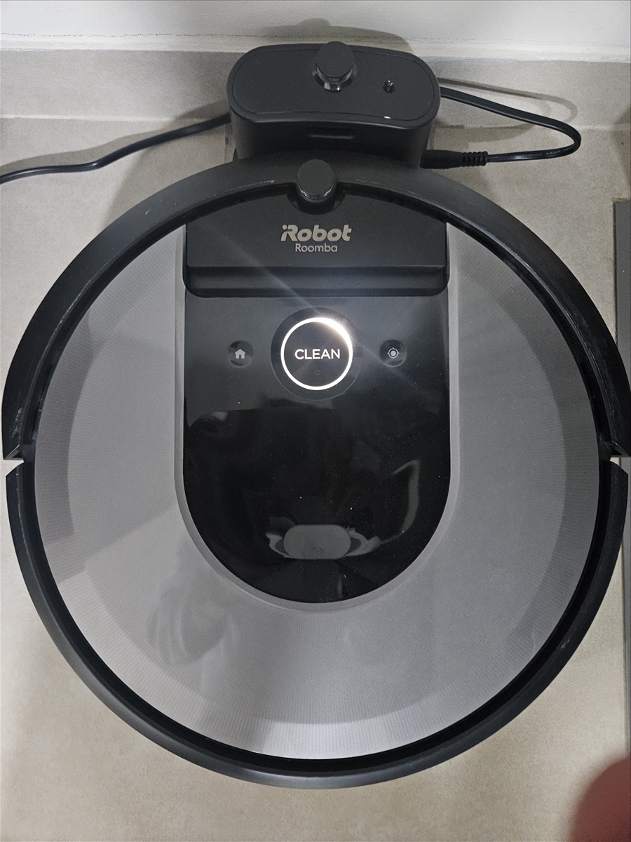 תמונה 1, iRobot Roomba Combo i8 למכירה בראש העין | מוצרי חשמל  שואב אבק