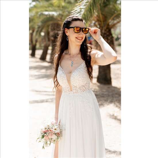 תמונה 5 ,שמלת כלה למכירה בחיפה ביגוד ואביזרים  שמלות כלה