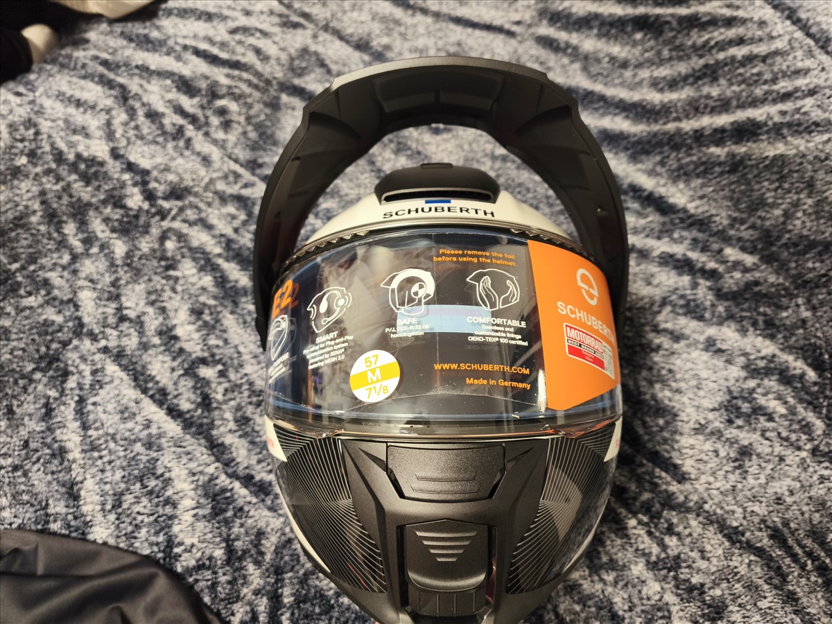 תמונה 1, קסדת Schuberth E2 למכירה בפתח תקווה | אופניים  קסדות