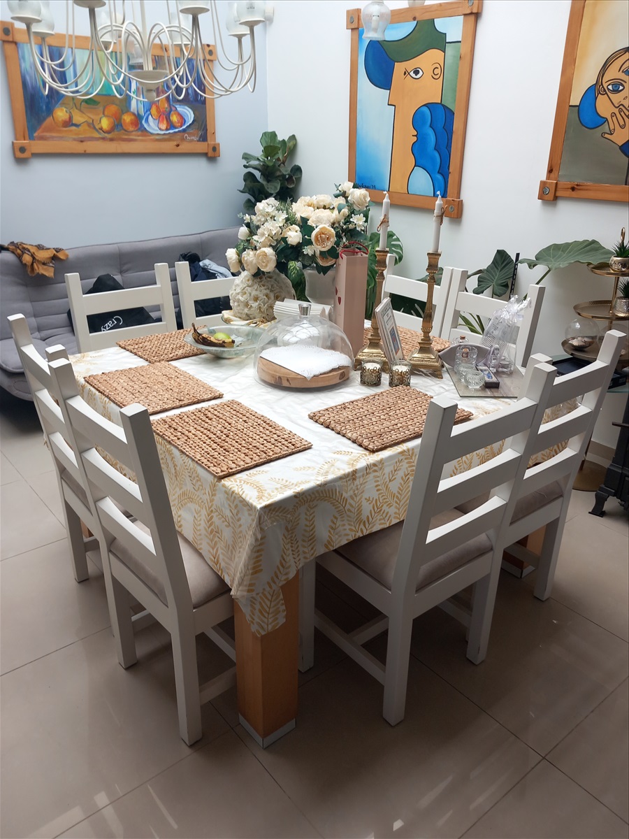 תמונה 1, פינת אוכל+ 8 כיסאות למכירה בגן יבנה | ריהוט  פינת אוכל