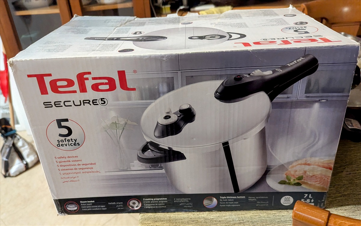 תמונה 1, סיר לחץ 7 ליטר Tefal  למכירה בכפר סבא | כלי מטבח  סירים