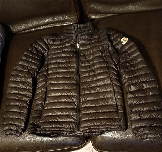 תמונה 1, מעיל MONCLER מותג על למכירה בתל אביב | ביגוד ואביזרים  מעילים וגקטים