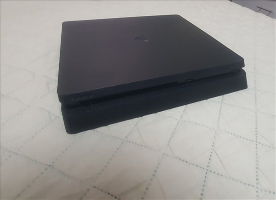 תמונה 3 ,PS4 SLIM למכירה בתל אביב - יפו משחקים וקונסולות  פלייסטיישן 4