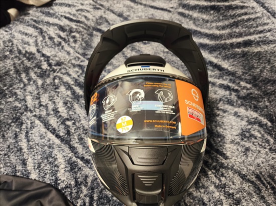 תמונה 1 ,קסדת Schuberth E2 למכירה בפתח תקווה אופניים  קסדות