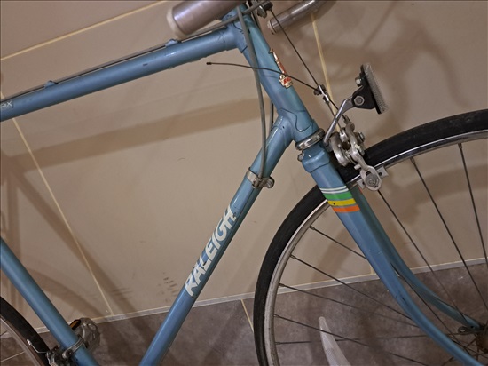 תמונה 2 ,אופניים ויינטג' raleigh כחדשים למכירה בפתח תקווה אופניים  אופני כביש