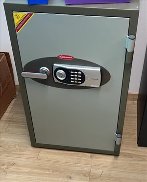 כספת חסינת אש 