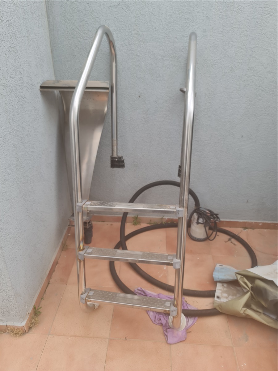 תמונה 1, סולם לבריכה+מפל מיים  למכירה באשדוד | לגינה  בריכה