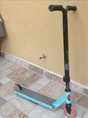 קורקינט פעלולים 