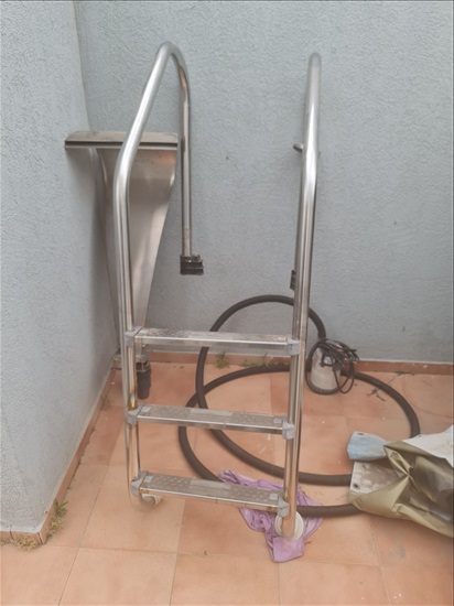 תמונה 1 ,סולם לבריכה+מפל מיים  למכירה באשדוד לגינה  בריכה