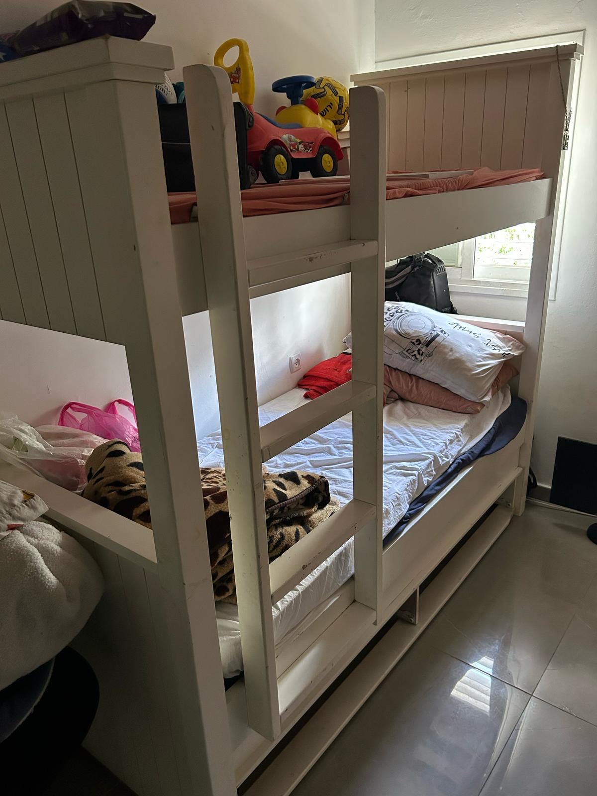 תמונה 1, ‏מיטת קומותיים למכירה בבת ים | לתינוק ולילד  כלי מיטה