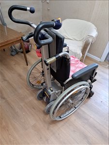 ציוד סיעודי/רפואי - מעלון מדרגות <br>       