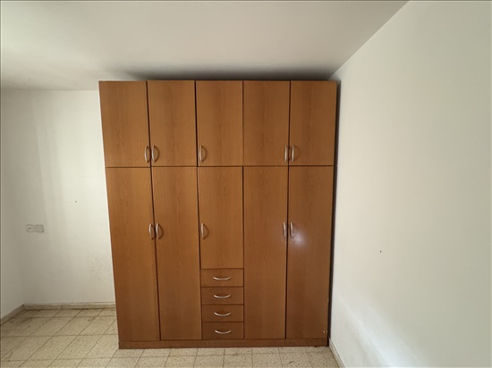 תמונה 4, שתי ארונות בגדים ענקיים למכירה במתן | ריהוט  ארונות