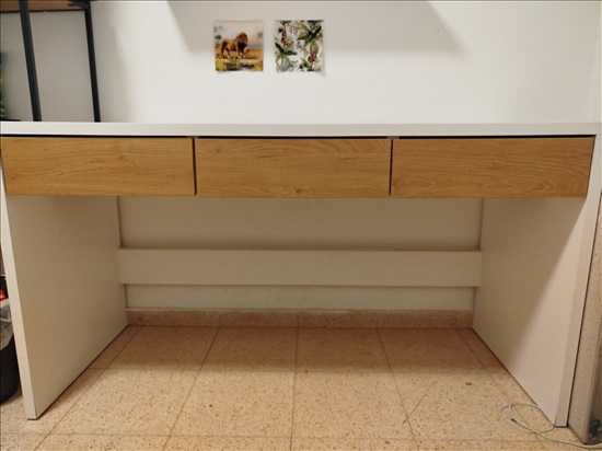 תמונה 1 ,שולחן כתיבה למכירה בירושלים ריהוט  שולחנות