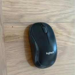 מחשבים וציוד נלווה שונות 40 