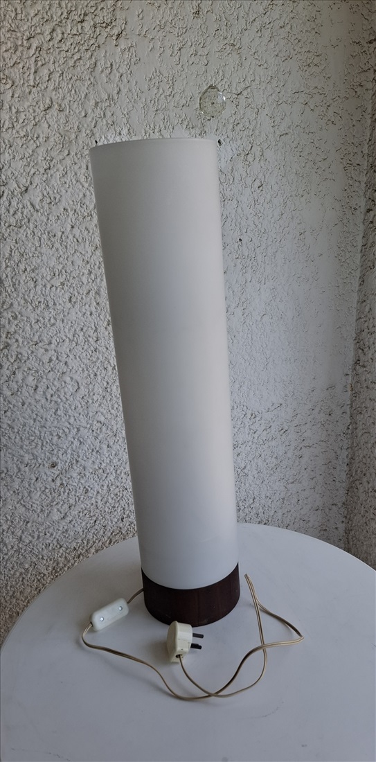 תמונה 2 ,מנורת רצפה (63 ס"מ/15 ס"ם)  למכירה ברמת גן לבית  אחר