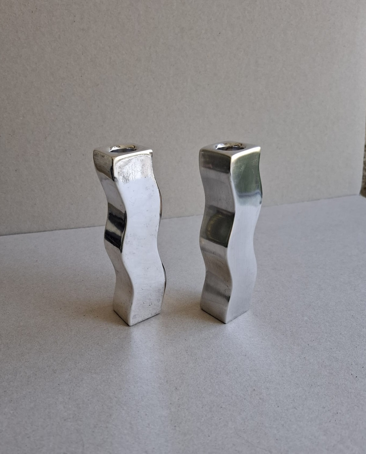 תמונה 1, פמוטים (silver (13cm  למכירה ברמת גן | חפצי נוי  אחר