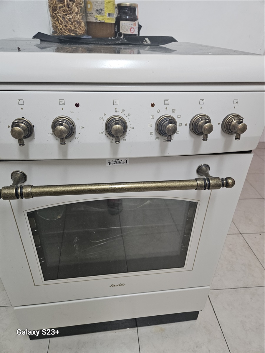 תמונה 1, תנור כיריים כמו חדש למכירה בירושלים | מוצרי חשמל  תנור אפייה