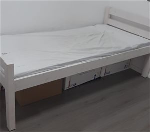 מיטת יחיד כולל מזרן 