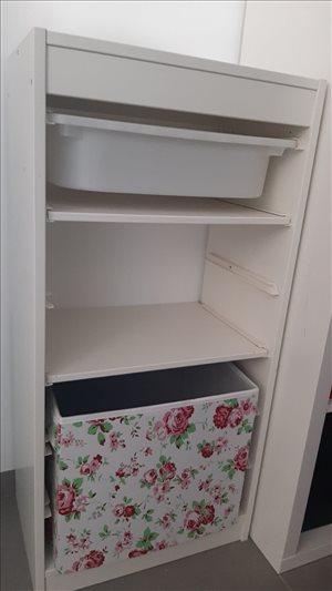 כוורת קטנה של IKEA 
