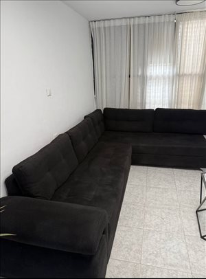 ריהוט - ספה פינתית גדולה ומפנקת <br>       
