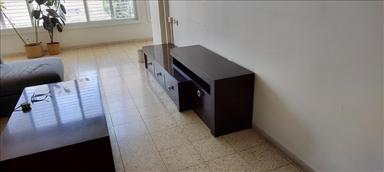 תמונה 1 ,מזנון למכירה ברמת גן ריהוט  מזנון