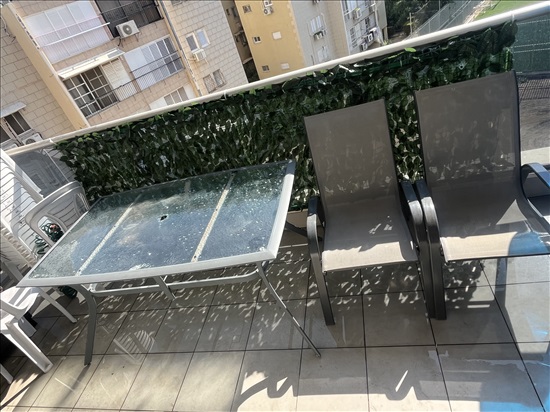 תמונה 1 ,שולחן עם שני כסאות  למכירה בפתח תקווה ריהוט  ריהוט לגינה