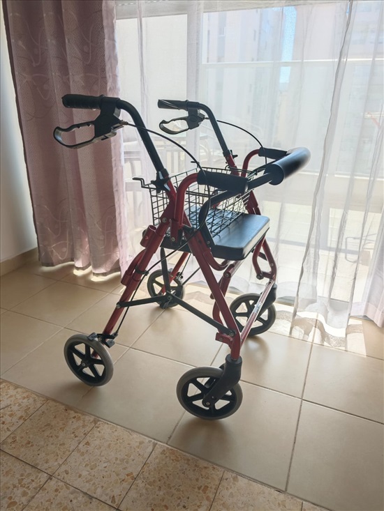 תמונה 2 ,הליכון עם גלגלים, בלמים ומושב למכירה בחולון ציוד סיעודי/רפואי  הליכון