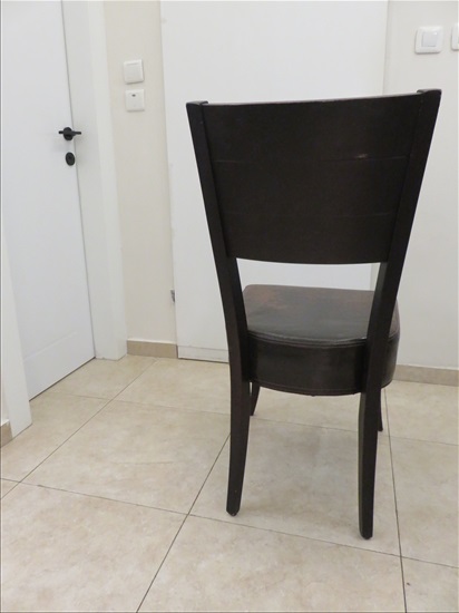 תמונה 4 ,4 כיסאות-עור למכירה בירושלים ריהוט  פינת אוכל