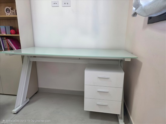תמונה 1 ,שולחן כתיבה  למכירה בפתח תקווה ריהוט  שולחן מחשב