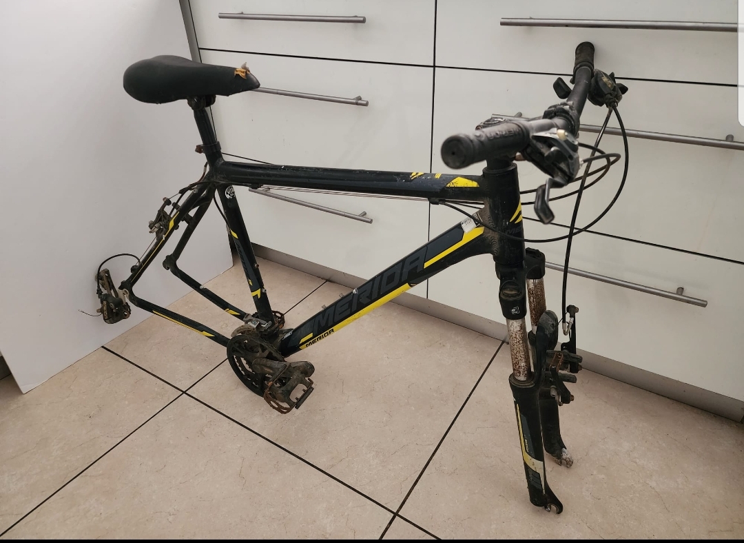 תמונה 1, שלדת אופני הרים מרידה למכירה בפתח תקווה | אופניים  אביזרים