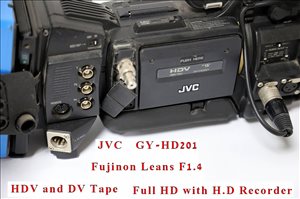 צילום - מצלמת וידיאו JVC GY-HD201 <br>       