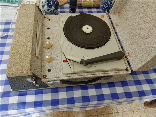 תמונה 2, פטיפון פיליפס למכירה בבת ים | אספנות  פטיפונים וטייפים