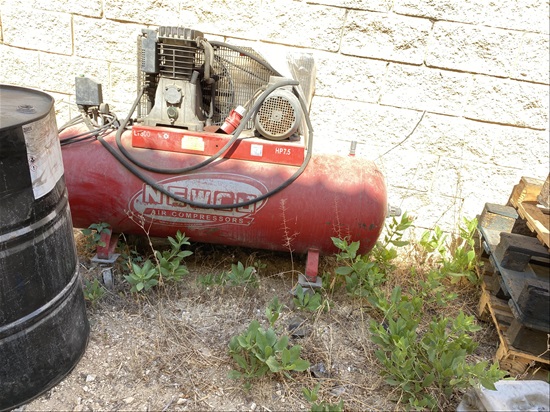תמונה 1 ,קומפרסור אויר 7.5 כוח בוס למכירה בחדרה ציוד לעסקים  ציוד ל מוסך