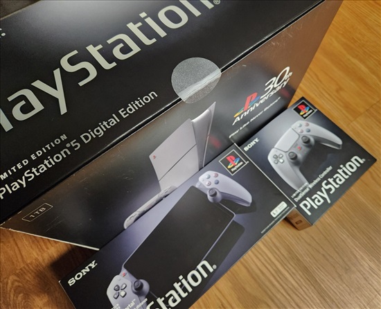 תמונה 6 ,playstation 5 console 30th ann למכירה בYigal Alon St 127, Tel Aviv-Yafo, Israel משחקים וקונסולות  פלייסטיישן 5
