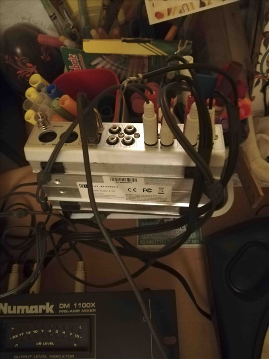 תמונה 3 ,audio 8 native instruments למכירה בגיתית ציוד לדיג'יי ואולפנים  כרטיס קול