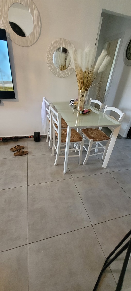 תמונה 1, פינת אוכל פלוס,כסאות  למכירה בפתח תקווה  | ריהוט  פינת אוכל