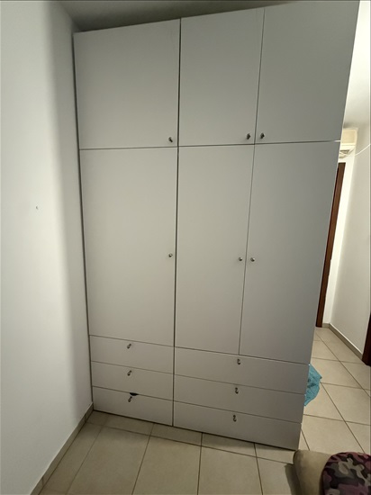תמונה 1 ,ארונות קיר לבנים כחדשים למכירה בגדרה ריהוט  ארונות