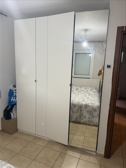 תמונה 4 ,ארונות קיר לבנים כחדשים למכירה בגדרה ריהוט  ארונות
