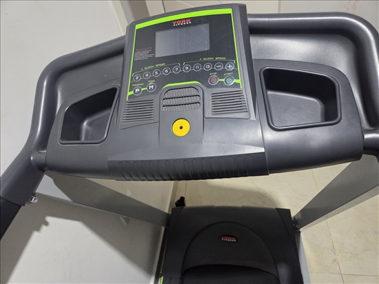 תמונה 3 ,הליכון York Fitness  למכירה בנצרת ציוד ספורט  מכשירי כושר ביתי