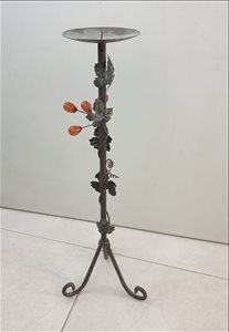 מעמד ברזל מעוטר לנר 
