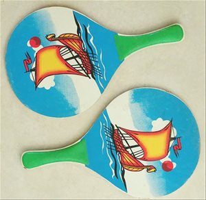 זוג מטקות לילדים + כדור 