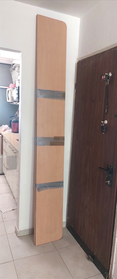 תמונה 1, שני מדפים ארוכים 237 על 32 סמ למכירה בהרצליה | ריהוט  מדפים