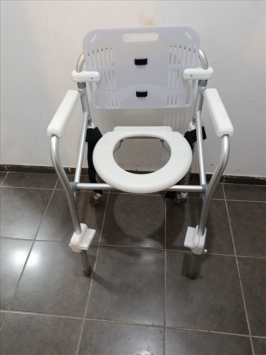 תמונה 1 ,מושב לאסלת שרותים ניידת למכירה בנשר ציוד סיעודי/רפואי  ציוד נלווה